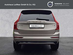 Volvo  B5 D AWD Plus Dark